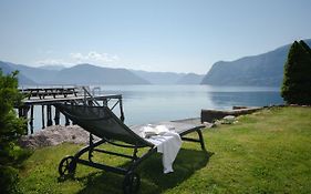 Leikanger Fjordhotel